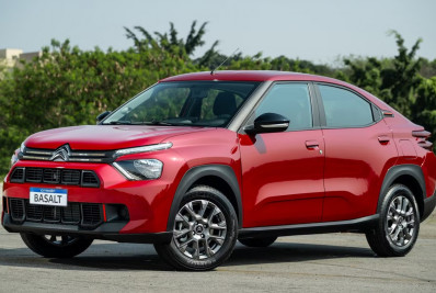 Uber volta atrás e permite Citroën Basalt na categoria Black até o fim de 2026