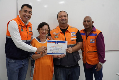 Defesa Civil realiza entrega dos certificados para alunos da 11ª turma do Curso de Voluntários