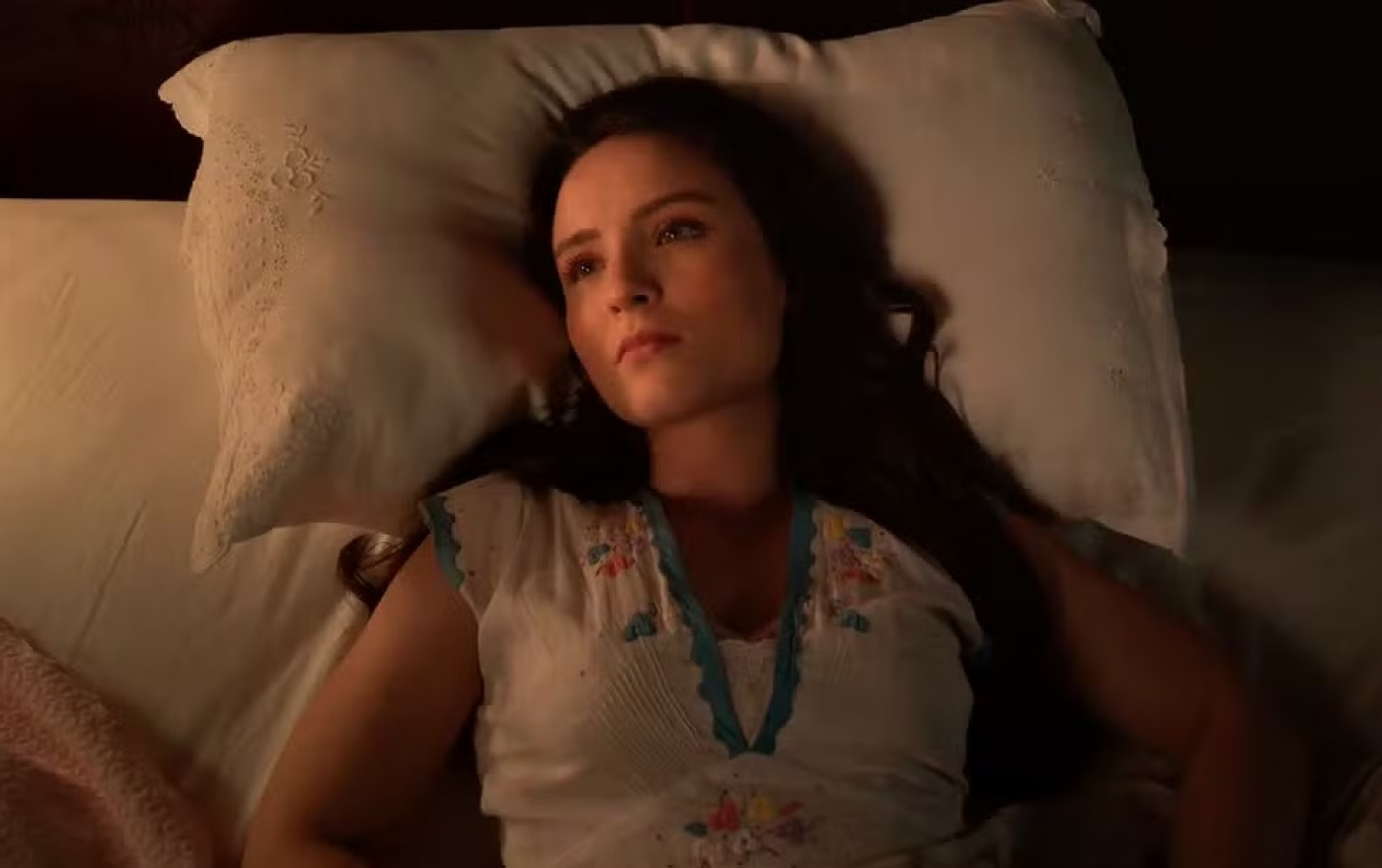 Estela recupera a memória em 'Etâ Mundo Melhor!' - Reprodução/Globo