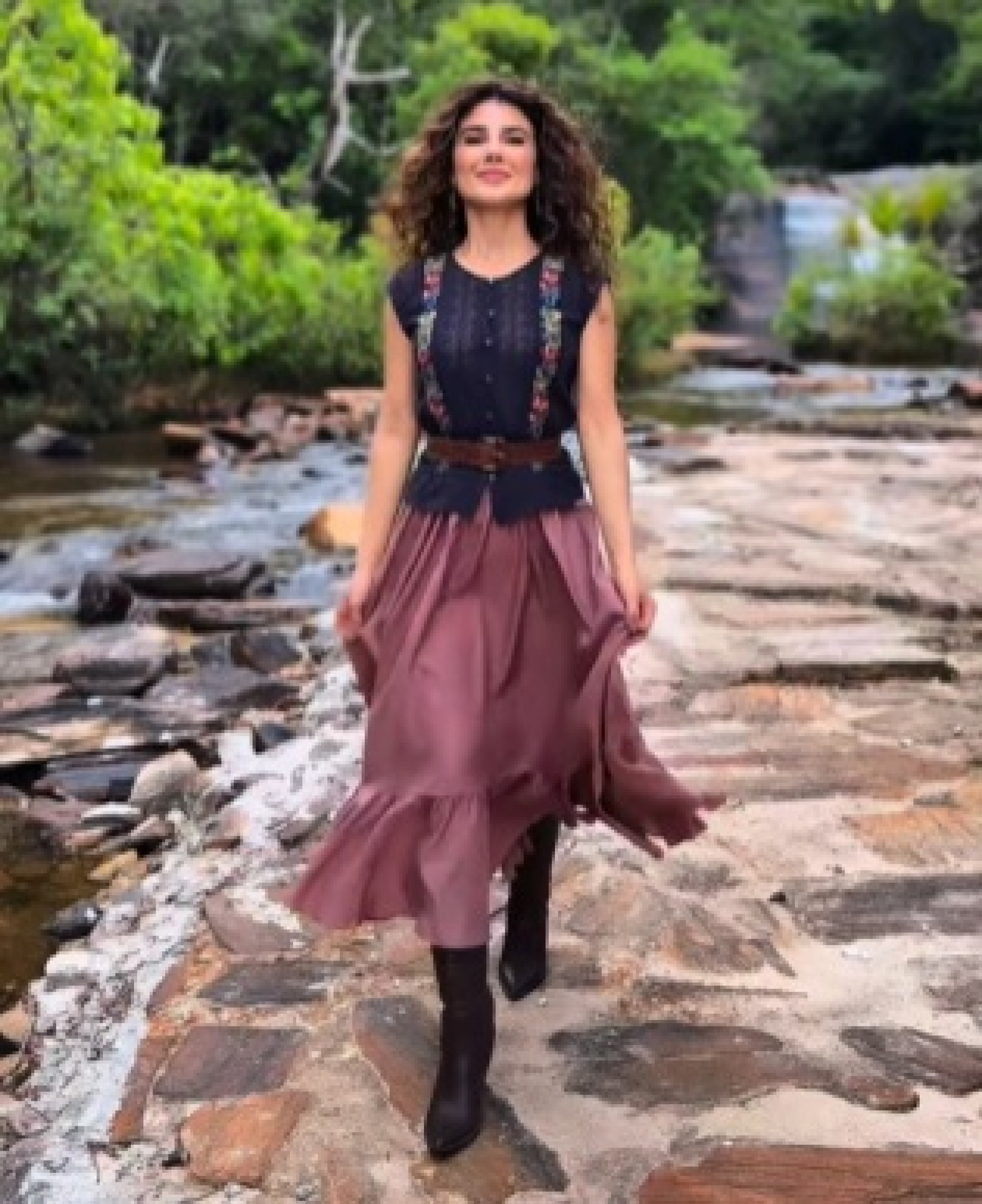 Paula Fernandes vai participar da próxima novela das 19h da TV Globo - Reprodução/Instagram 