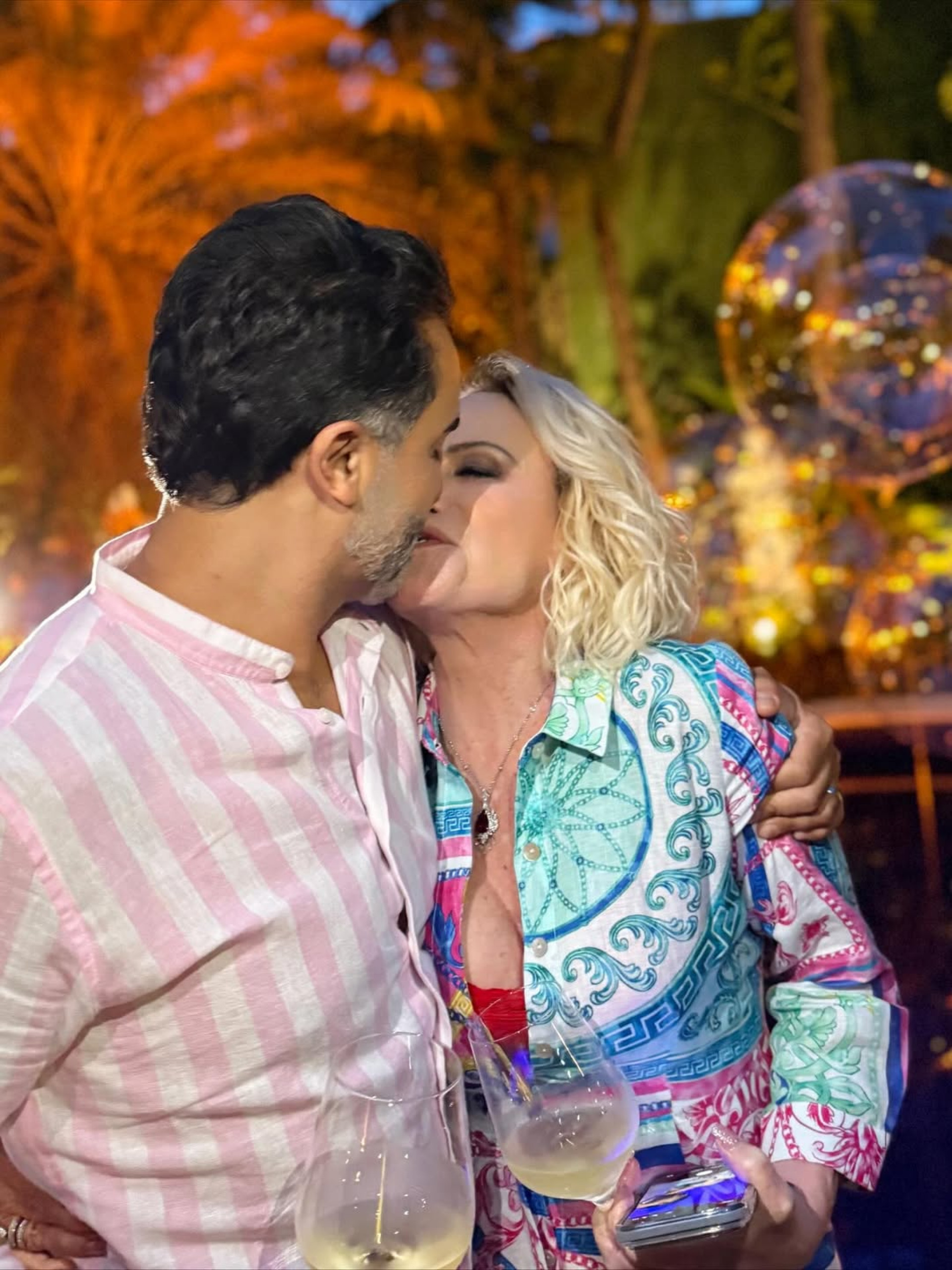 Fábio Arruda e Ana Maria Braga se casaram em abril deste ano - Reprodução/Instagram