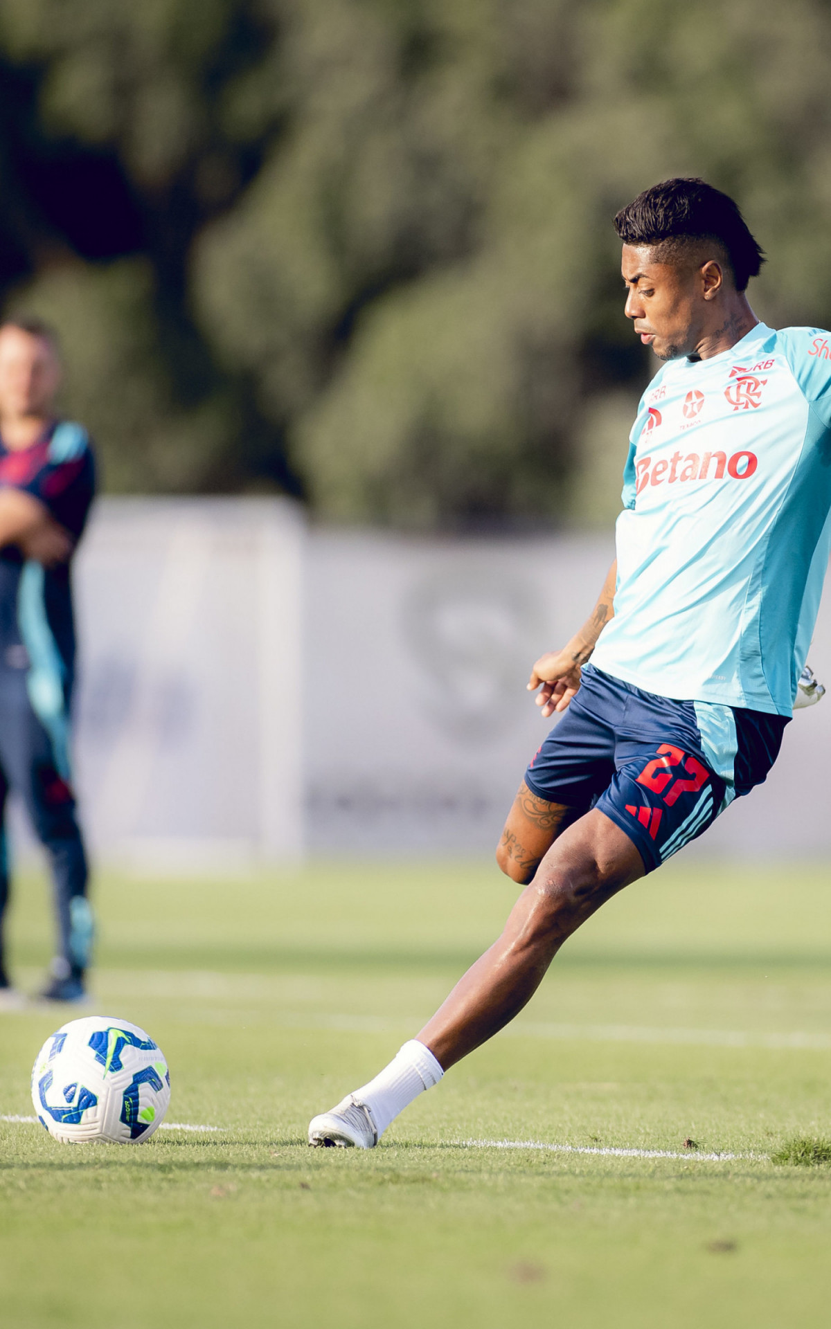 Bruno Henrique em treino do Flamengo - Adriano Fontes/Flamengo