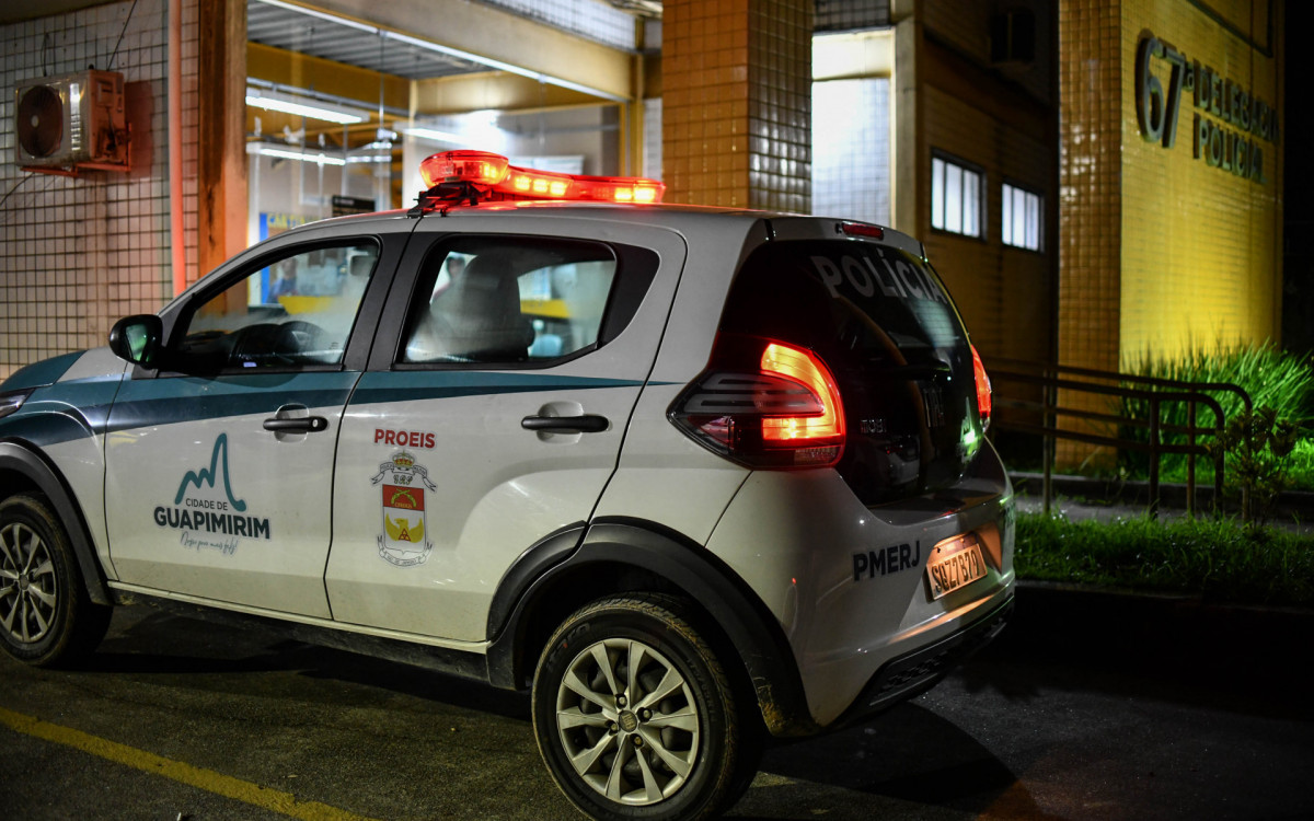 Guapimirim realiza opera&ccedil;&atilde;o para conter a entrada de criminosos, armas e drogas no munic&iacute;pio. - Divulga&ccedil;&atilde;o