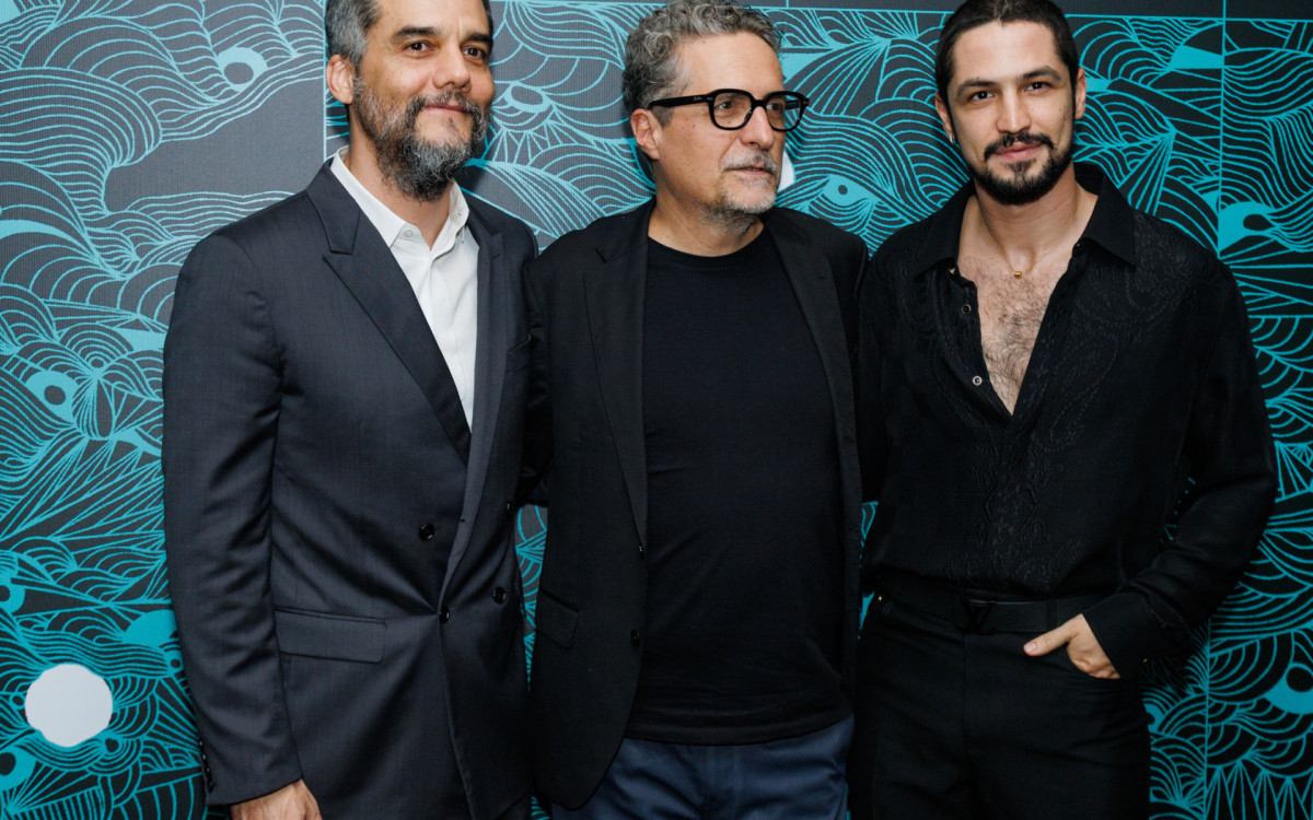 Wagner Moura, Kleber Mendonça Filho e Gabriel Leone