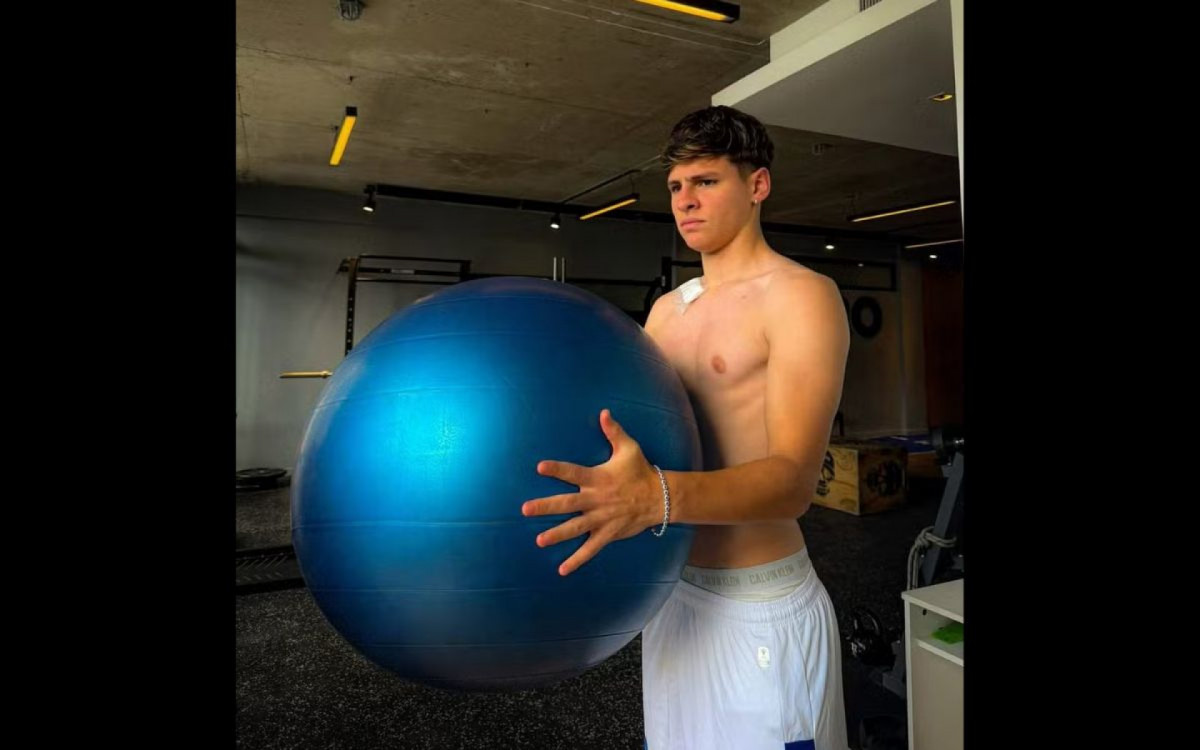 Montoro retorna ao Rio após cirurgia e se apresentará ao Botafogo 