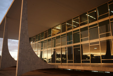 Ordem de Mendonça para prorrogar CPMI do INSS será julgada pelo plenário do STF