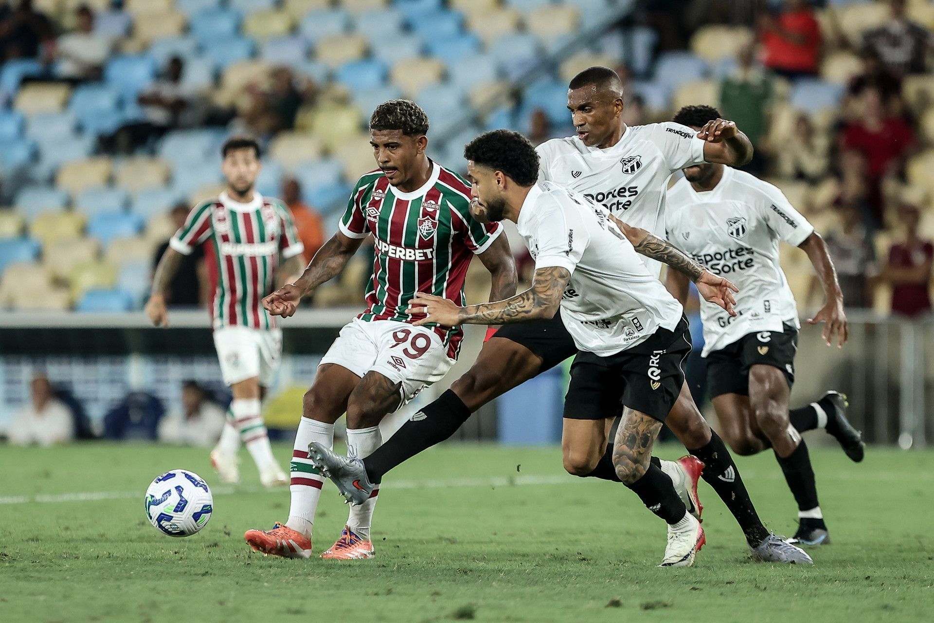 Rio de Janeiro, Brasil - 29/10/2025 - estádio Maracanã.   
Fluminense enfrenta o Ceará esta noite no Maracanã pela 12ª rodada do Campeonato Brasileiro 2025. - Lucas Merçon/Fluminense