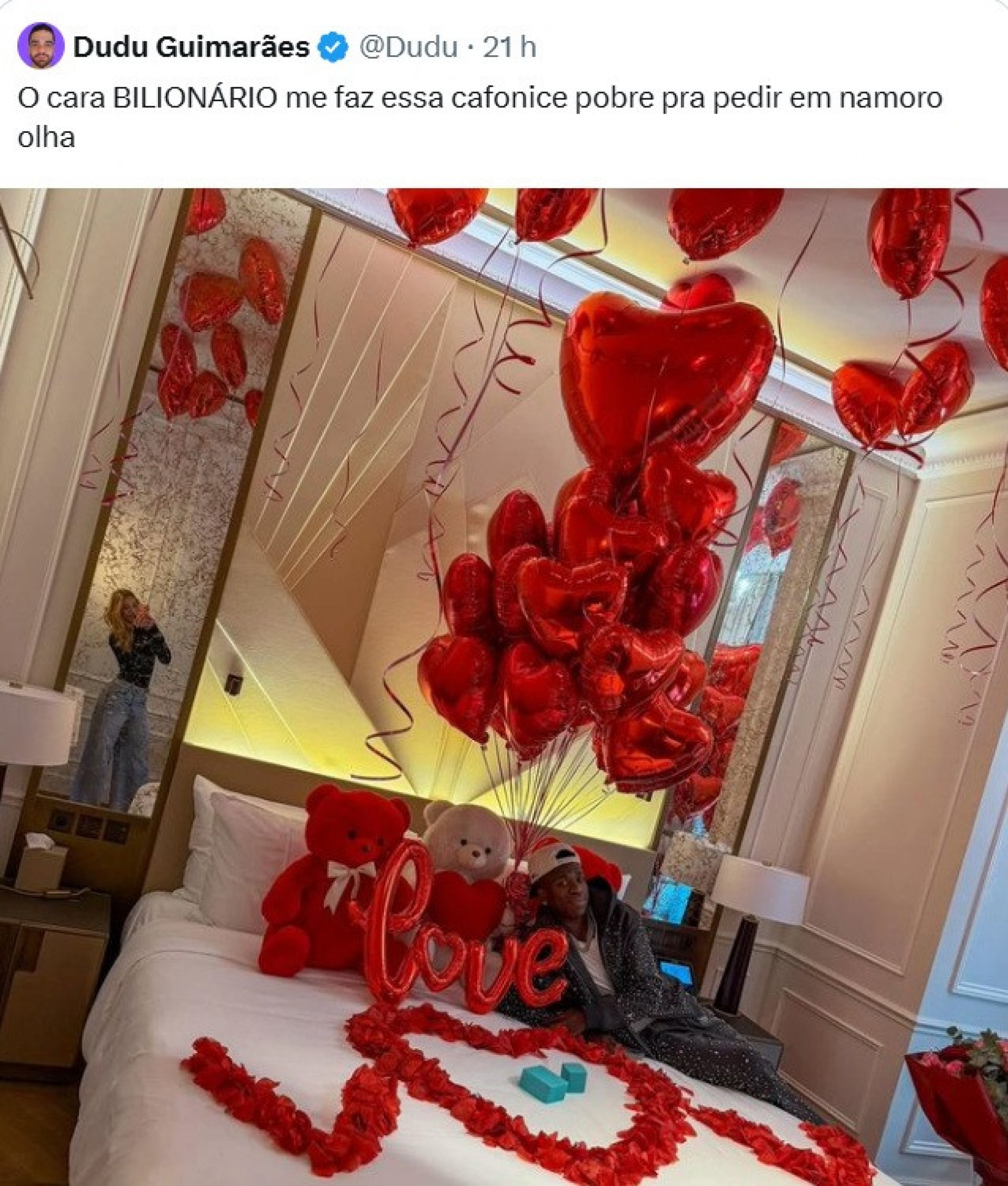 Meme com a foto postada por Virginia e Vini Jr. - Reprodução / X