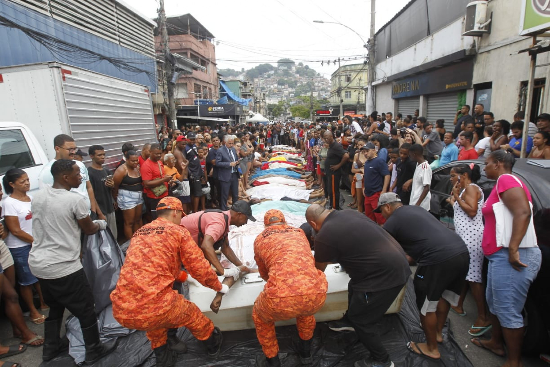 Megaopera&ccedil;&atilde;o deixou 121 mortos no Rio de Janeiro  - Reginaldo Pimenta / Ag&ecirc;ncia O Dia 