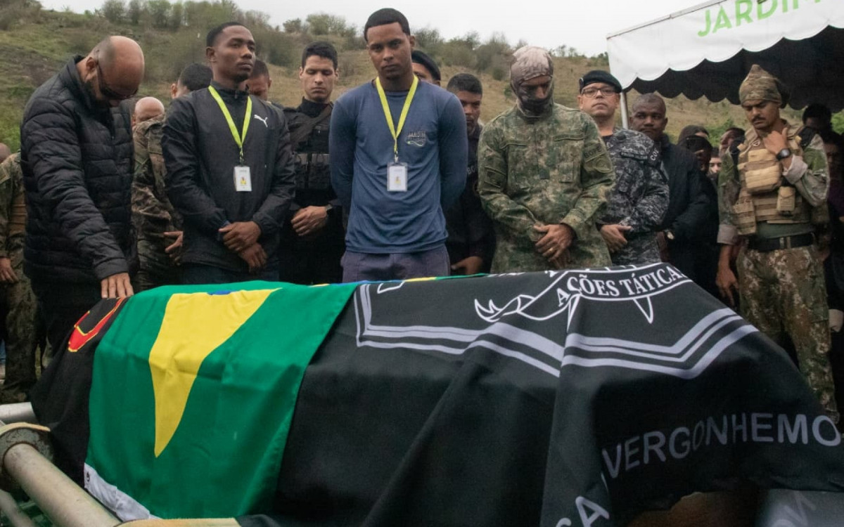 Sepultamento do PM Heber Carvalho ocorreu na tarde desta quinta (30), na Sulacap
