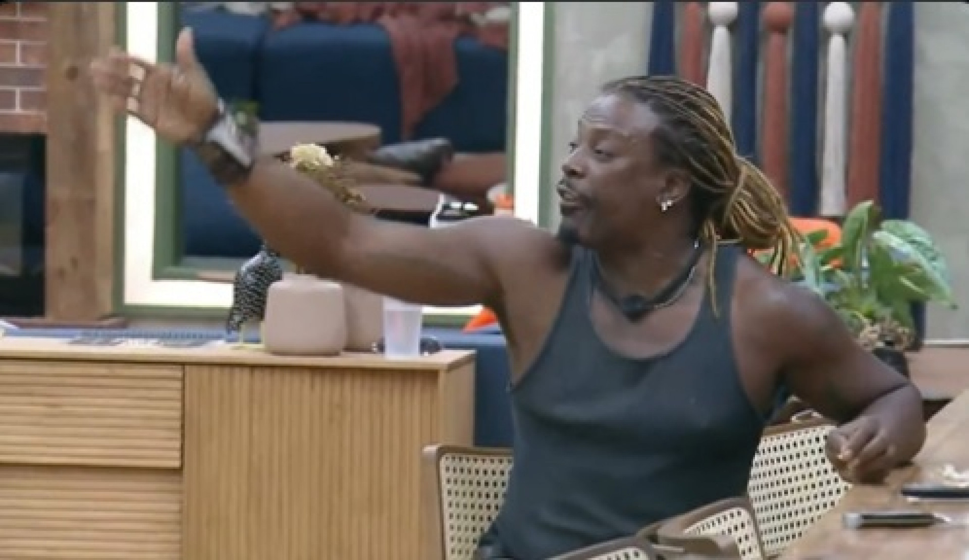 Creo Kellab discutiu com Rayane e a chamou de racista - Reprodução de Vídeo