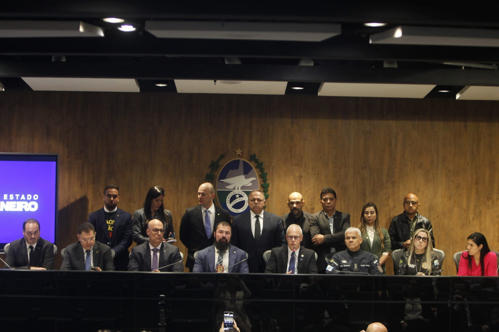 Victor Santos e Paulo Bilynskyi participaram da reunião no CICC - Reginaldo Pimenta / Agência O Dia