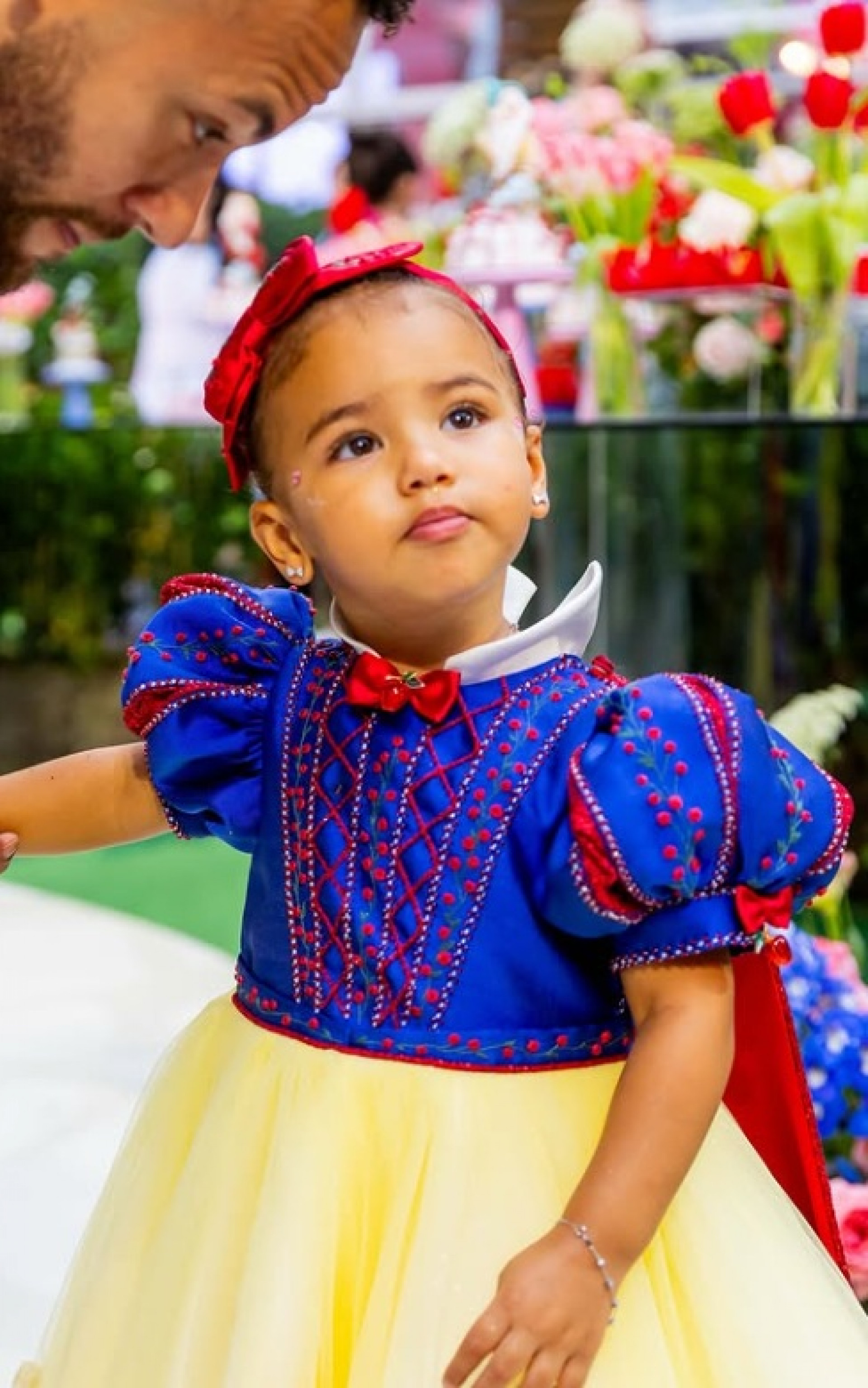 Mavie em sua festa de 2 anos - Reprodução / Instagram