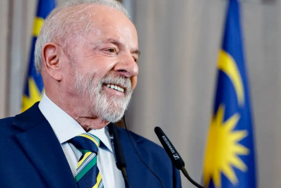 Lula comemora aprovação da isenção do IR: É justiça tributária