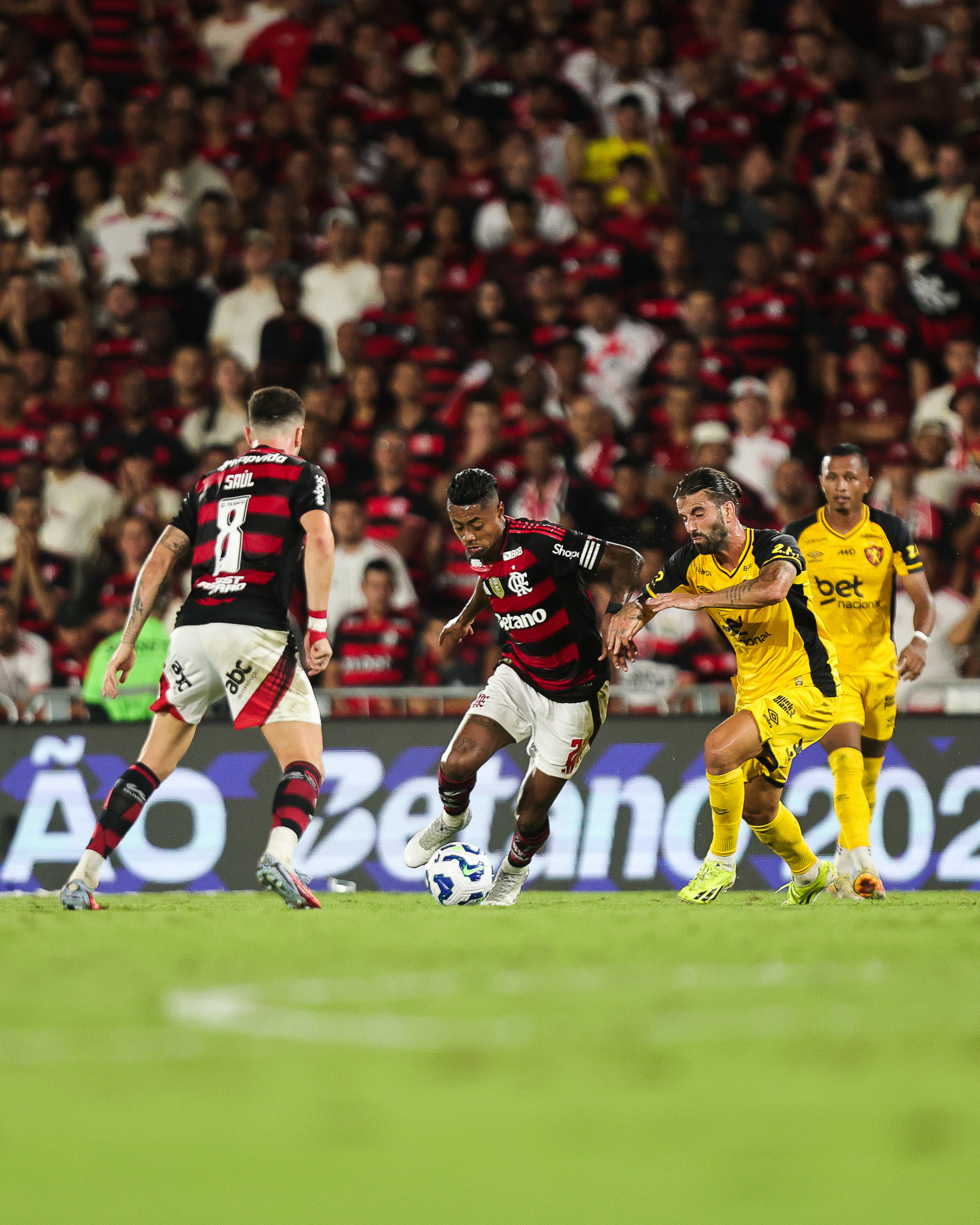 FLAMENGO X SPORT - CAMPEONATO BRASILEIRO - MARACANA - 01-11-2025 - Gilvan de Souza / Flamengo
