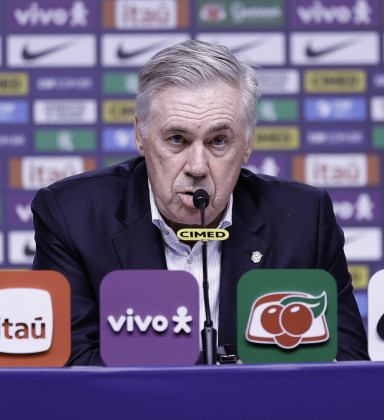 Ancelotti deixa Neymar fora da lista e convoca Seleção para amistosos