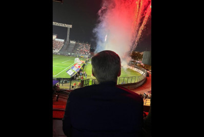 Ancelotti elogia atmosfera em jogo do Vasco: 'São Januário é espetacular'