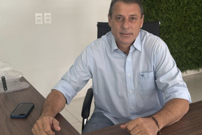 Prefeito de cidade do MT deixa evento após convite de Michelle Bolsonaro: 'mal-entendido'
