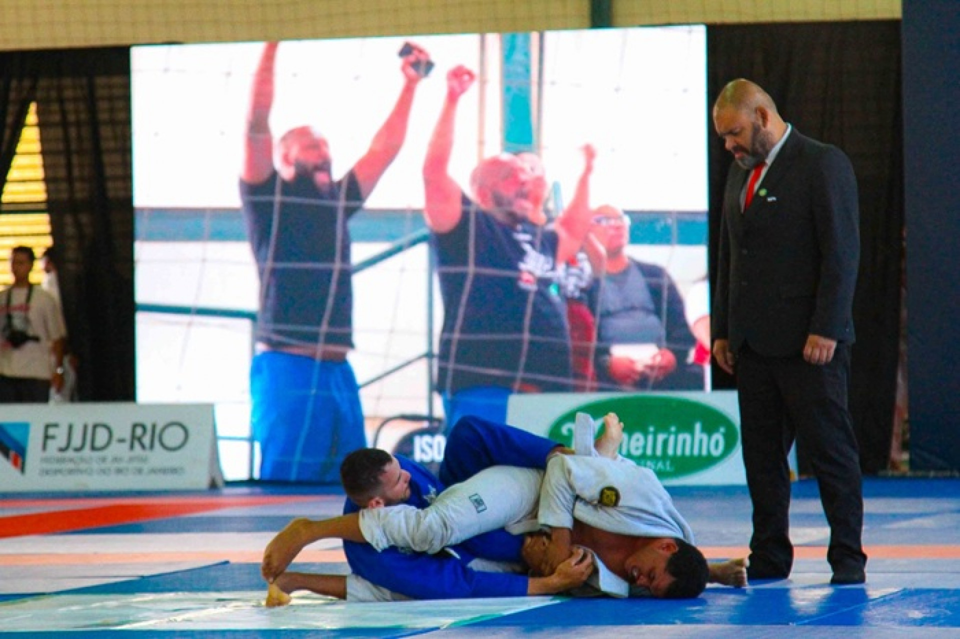 Lutas de alto nível marcaram o Saquarema International Cup de Jiu-Jitsu -  (Foto CBJJD)