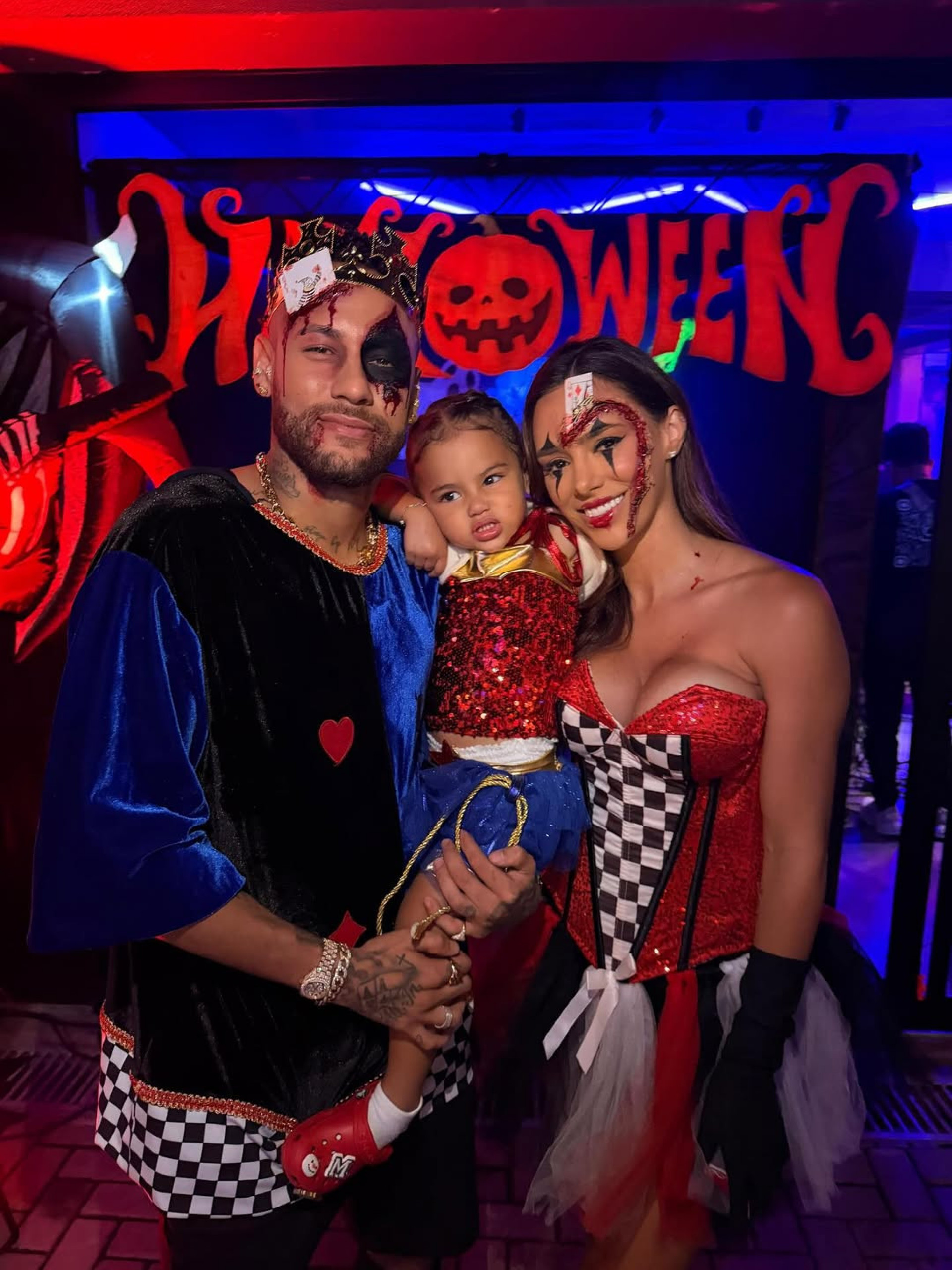 Neymar Jr, Bruna Biancardi e a filha mais velha do casal, Mavie, entram no clima de Dia das Bruxas - Reprodução / Instagram