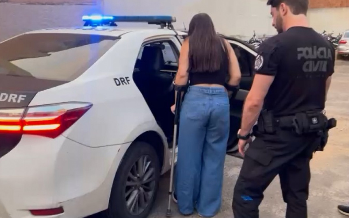 Júlia Machado Cardoso Faria utilizava acesso ao sistema bancário para operar diretamente perfis de clientes