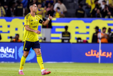 Cristiano Ronaldo balança a rede em triunfo do Al-Nassr e mira marca histórica de 1.000 gols