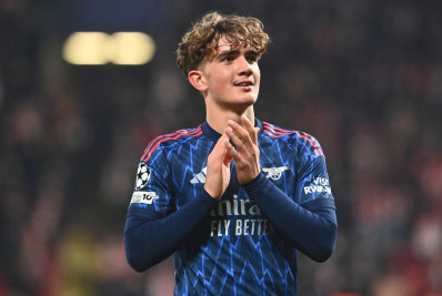 Jogador de 15 anos vira o mais jovem a disputar uma partida da Liga dos Campeões