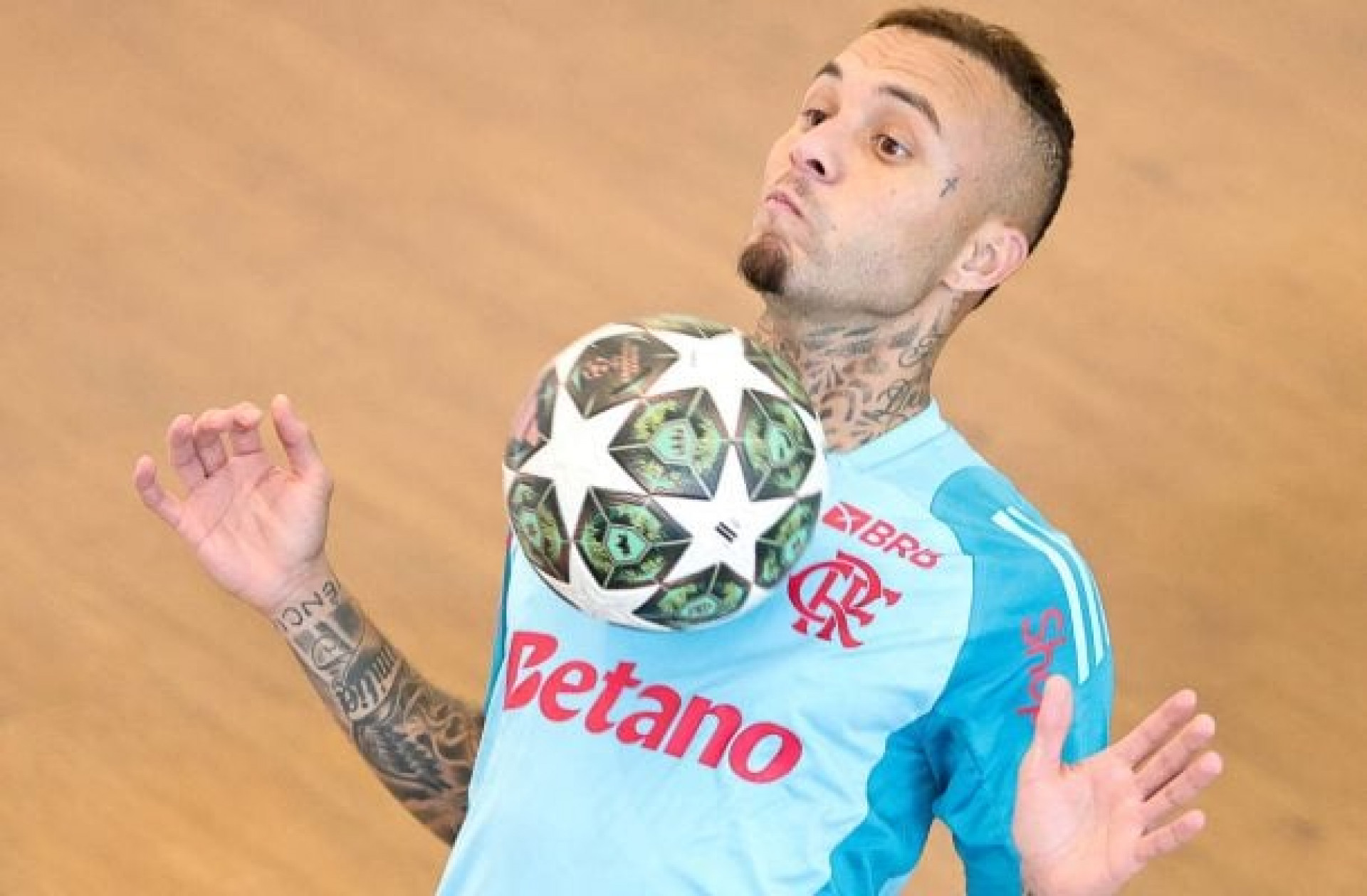 Com Carrascal e Cebolinha, Flamengo divulga relacionados