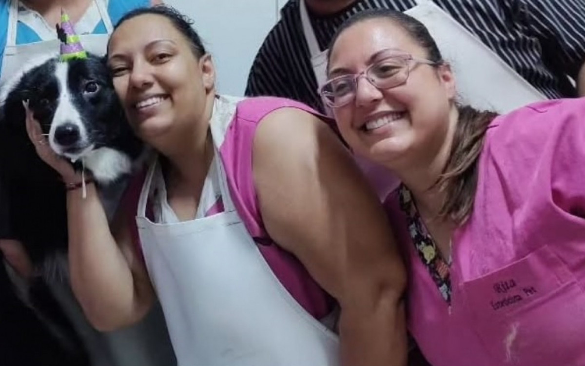 C&aacute;ssia Fernanda e Rita Nascimento: p&uacute;blico n&atilde;o abandona cuidados com os bichos mesmo com contas apertadas - Arquivo pessoal