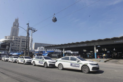 Sem condições! Ônibus são retirados de circulação no terminal Américo Fontenelle