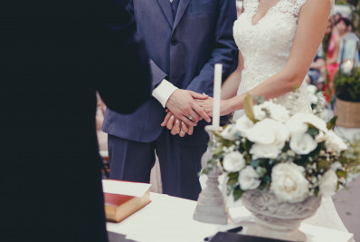 Cai número de casamentos religiosos do Brasil; união consensual é modalidade mais frequente