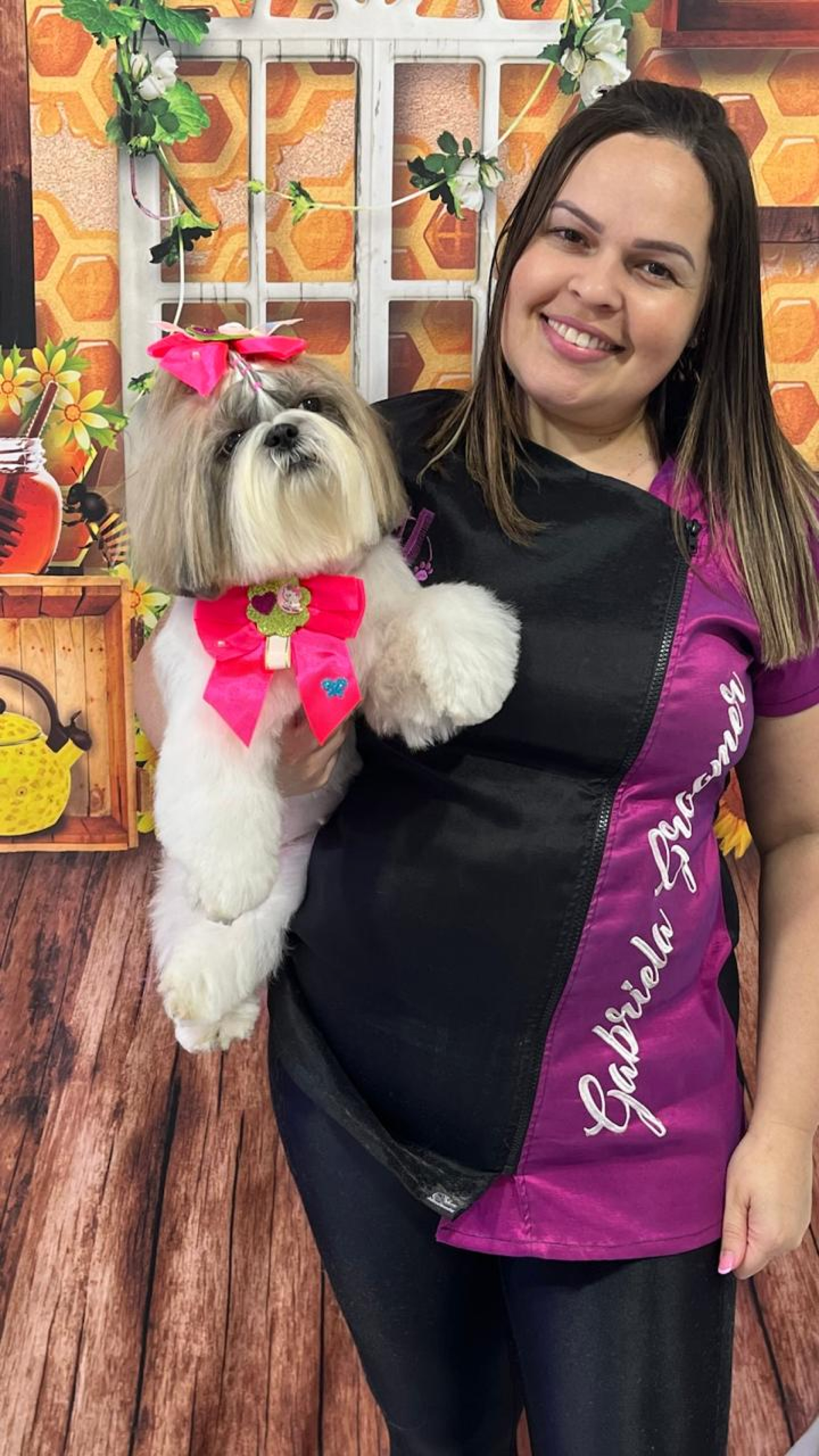 Gabriela Machado aposta na personalização: oferece acessórios, cenários fotográficos e pacotes temáticos