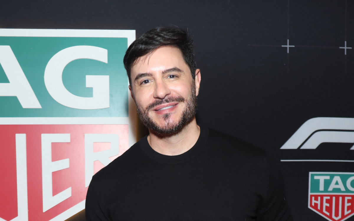 Ricardo Tozzi prestigia jantar em S&atilde;o Paulo