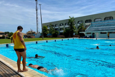 Hidroginástica faz sucesso em Quissamã e conquista quase 700 praticantes