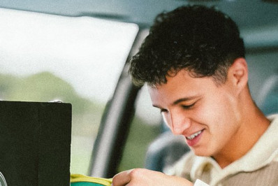 Lando Norris recebe camisa do Palmeiras antes do GP de São Paulo