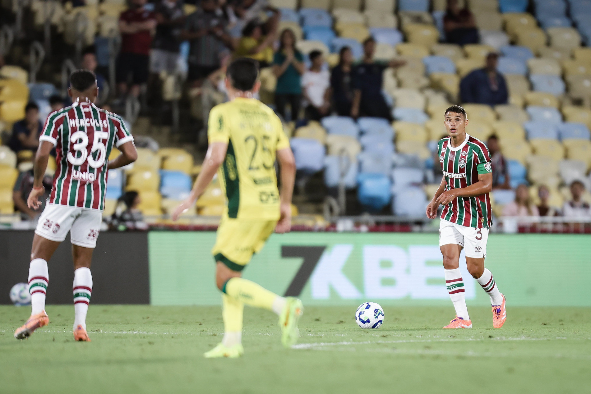 Thiago Silva. Fluminense enfrentou o Mirassol, nesta quinta-feira (6), no Maracanã, pela 32ª rodada do Brasileirão - Marcelo Gonçalves/Fluminense FC