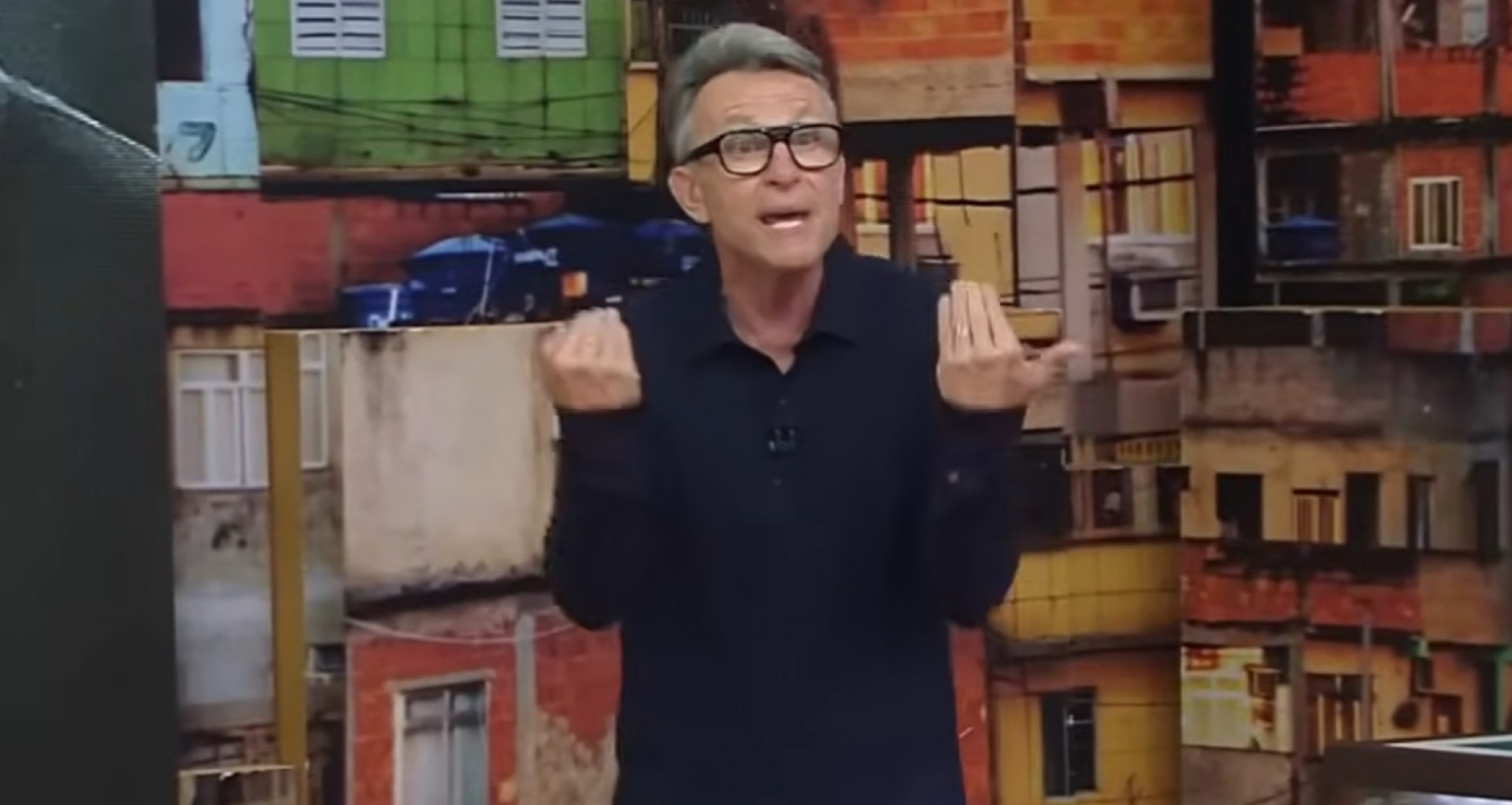 Neto detonou Oswaldo de Oliveira e Emerson Leão durante o programa 'Os Donos da Bola' - Reprodução / Band