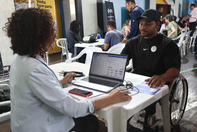 Feira de trabalho disponibiliza vagas para pessoas com deficiência