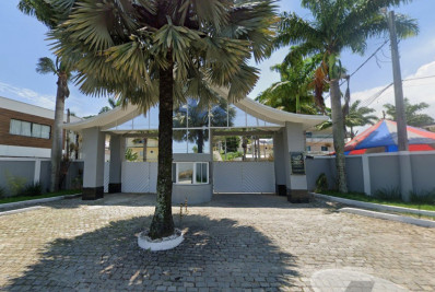 MP fecha acordo com donos de imóveis irregulares em área ambiental de Guaratiba 