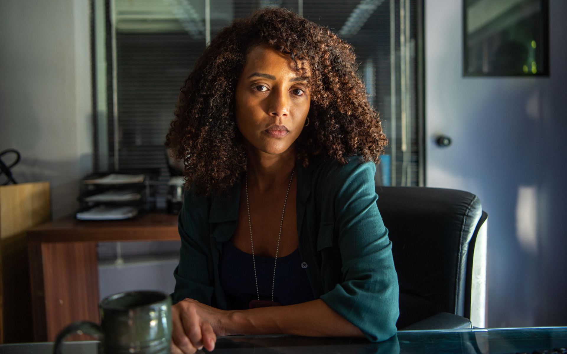 Delegada Bárbara Lopes (Taís Araujo) em 'Reencarne', do Globoplay - TV Globo / Estevam Avellar