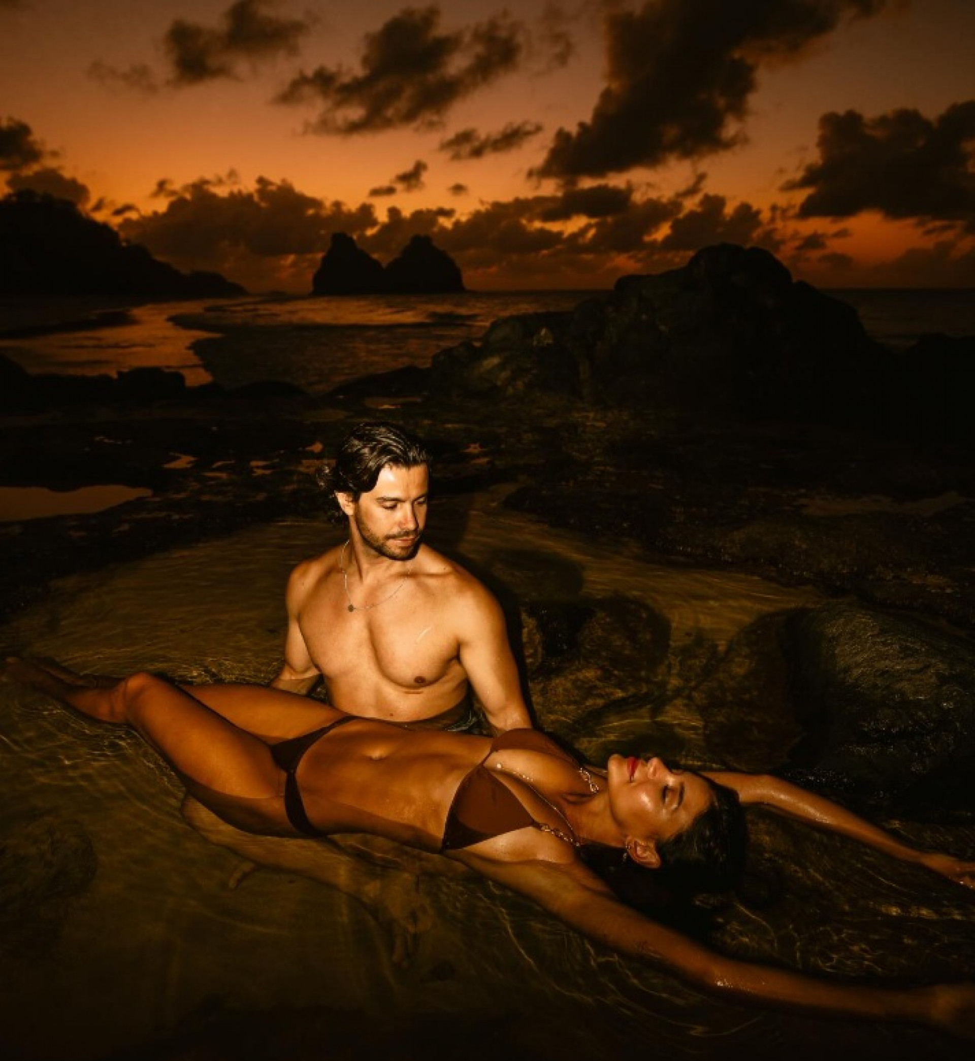 Jakelyne Oliveira e Mariano em Lua de Mel em Fernando de Noronha - Iaponã (@neuronha)