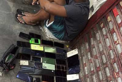 Polícia prende quadrilha que vende celulares roubados na Uruguaiana