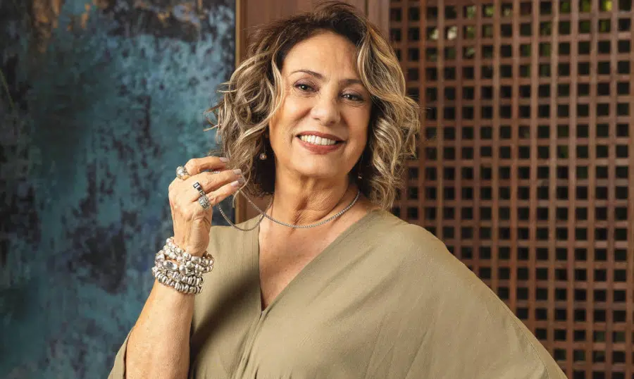 Eliane Giardini viveu Muricy em Avenida Brasil (2012)