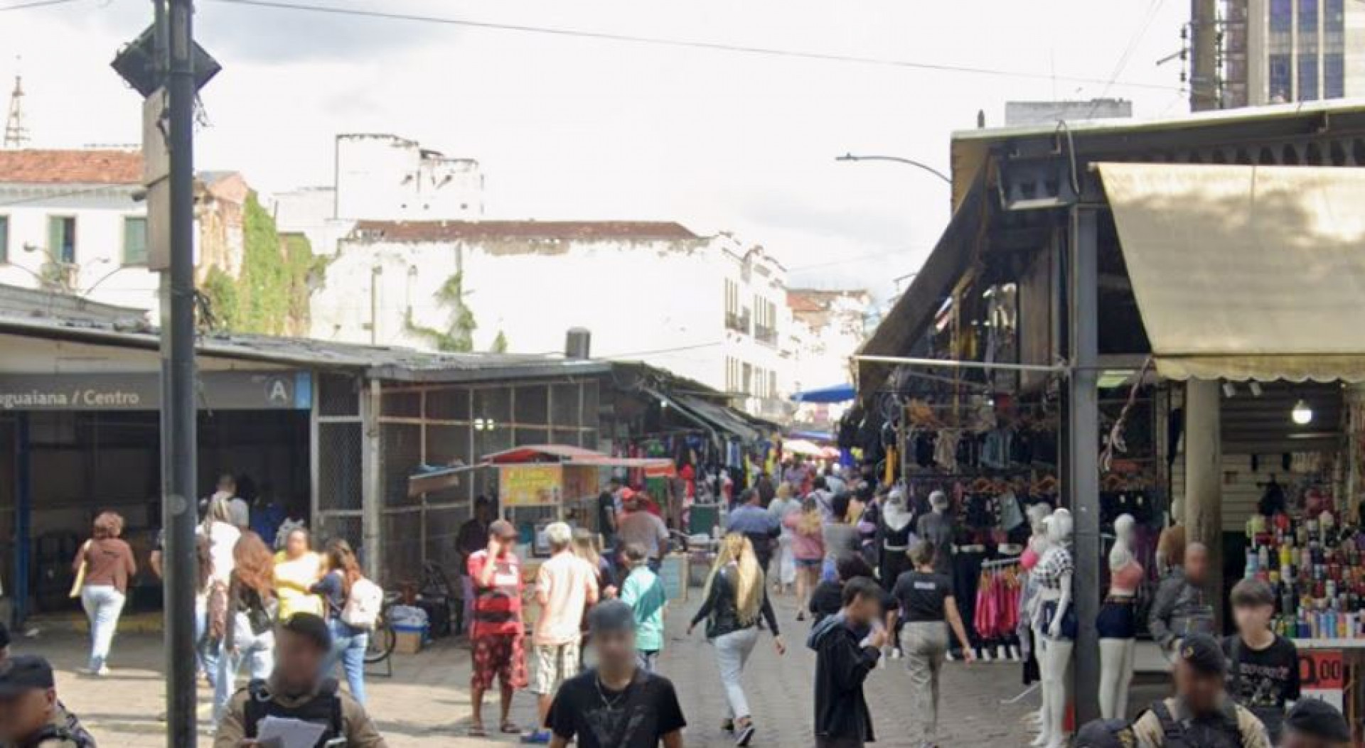 Ao todo, seis estabelecimentos foram autuados no Mercado Popular da Uruguaiana - Reprodução / Google Street View