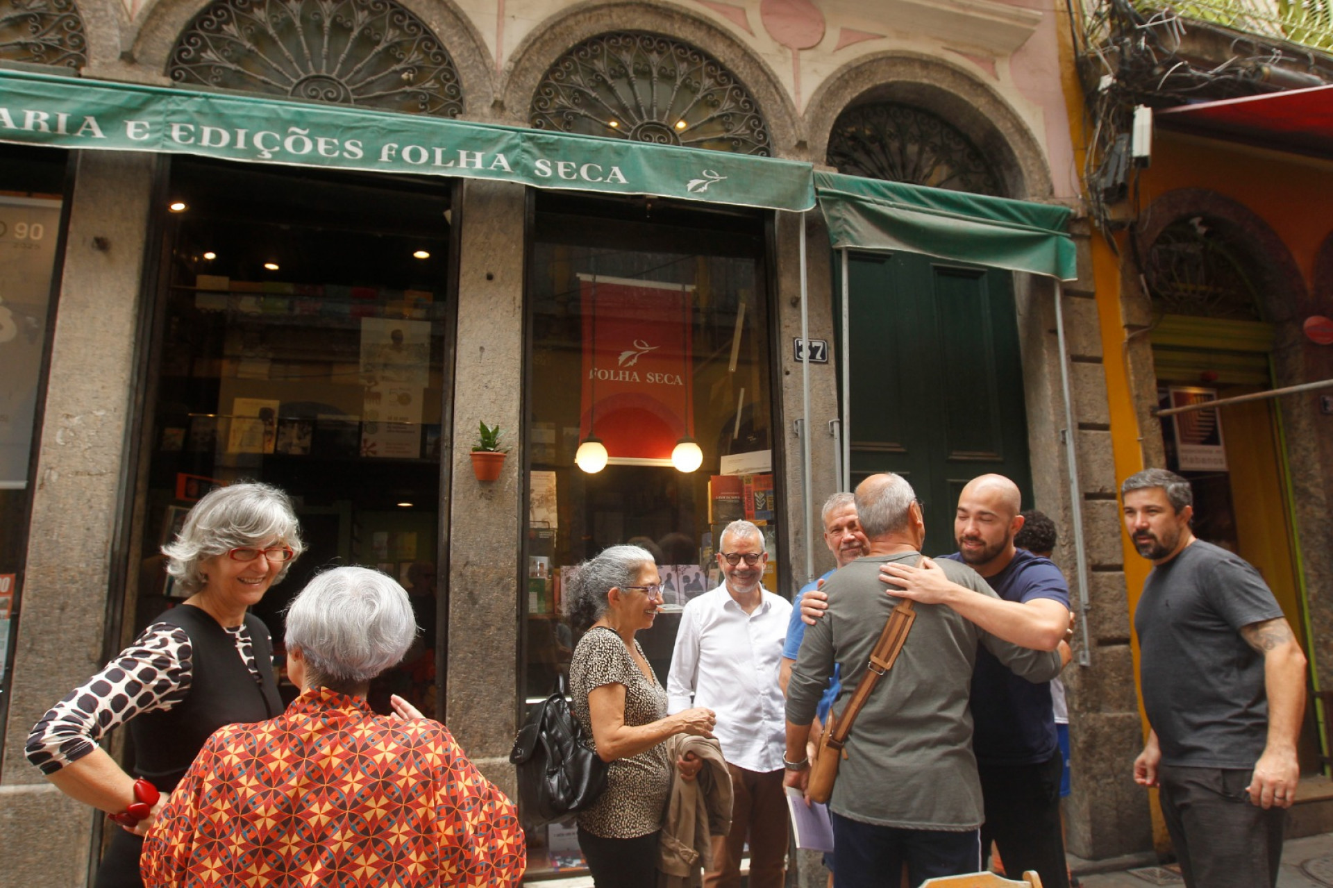 Fãs e leitores compareceram ao evento, na Rua do Ouvidor - Reginaldo Pimenta / Agência O Dia