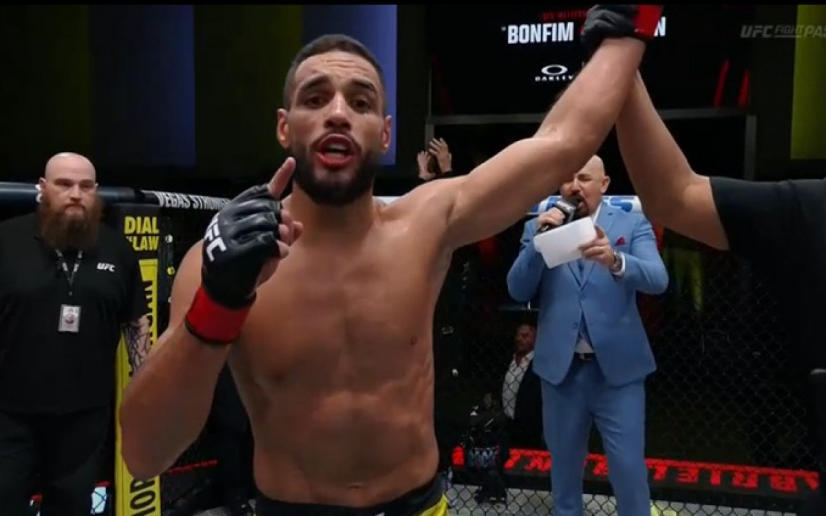 Gabriel Marretinha superou Randy Brown por nocaute técnico na luta principal 

