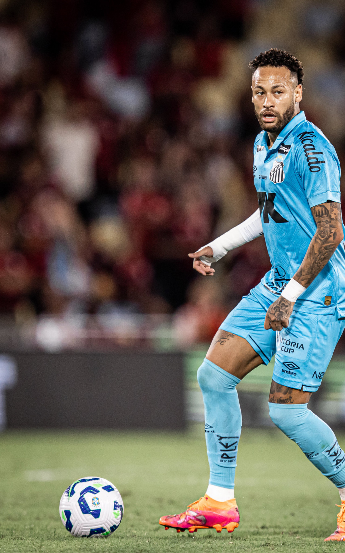 Neymar em ação no jogo entre Flamengo e Santos - Raul Baretta/ Santos FC