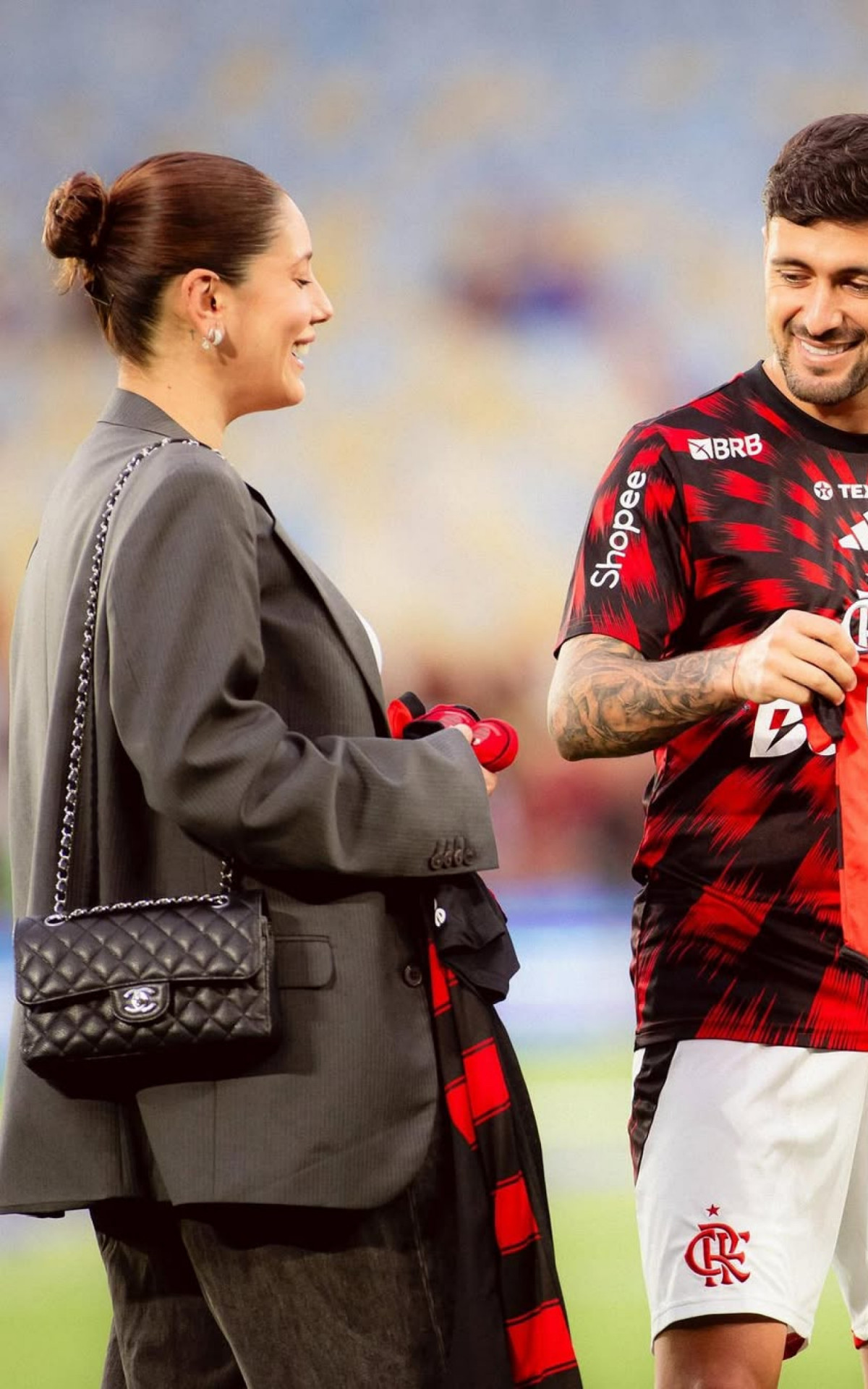 Arrascaeta e Camila Bastiani revelam nome do primeiro filho, Milano - Reprodução / Instagram