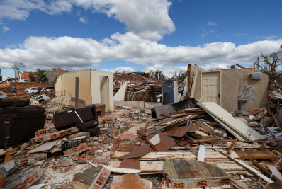 Governo garante verbas e serviços após tornado que atingiu o Paraná