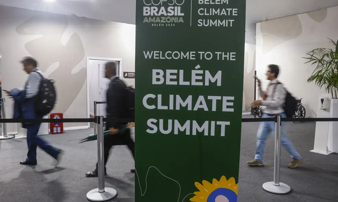 COP30: 1,6 mil indígenas de nove países participam da conferência